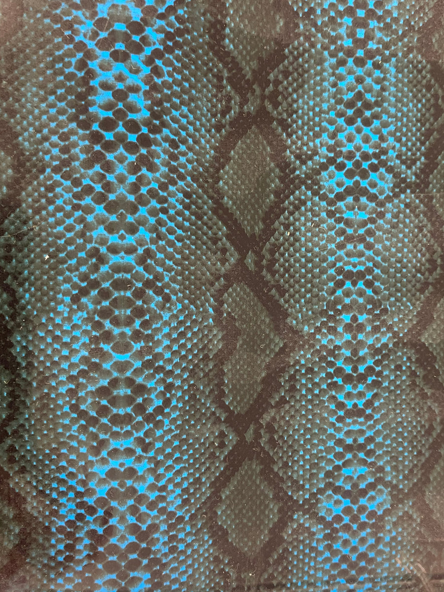 HTV Animal PU Designs - Snake Blue AP017 – WA Blanks