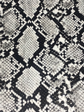 Load image into Gallery viewer, HTV Animal PU Designs - White Snake Skin AP001
